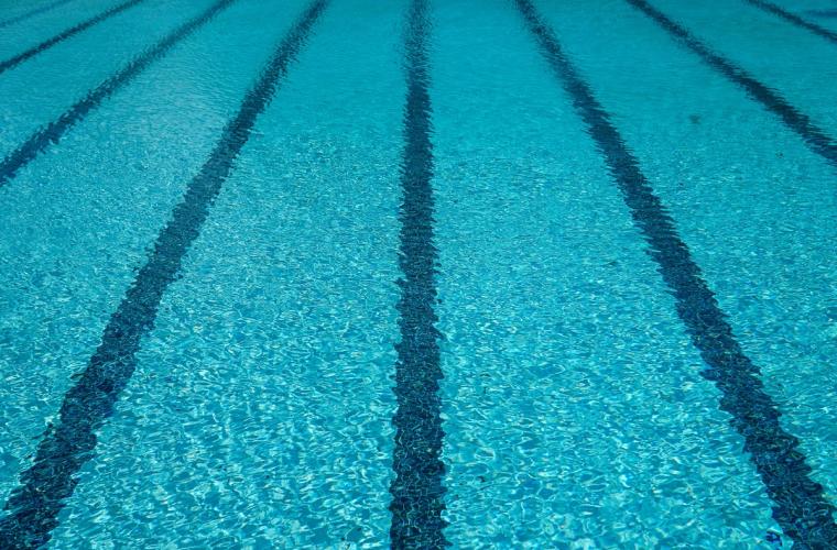 Empty swimming pool